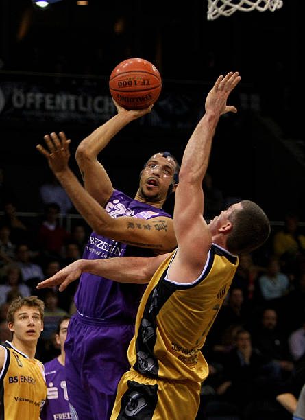 他不仅具备 他不仅具备